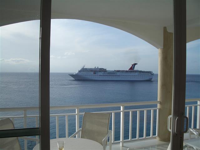 Casa Phoenix Cozumel exterior cruise ship off terrace