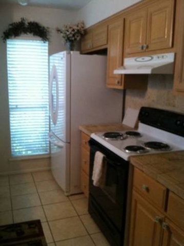 Rockport Racquet Club Vacation Rental Condo Kitchen