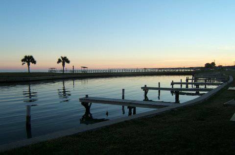 Rockport Racquet Club Boat Slips