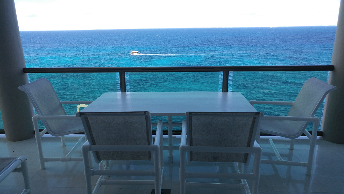 Balcony table photo